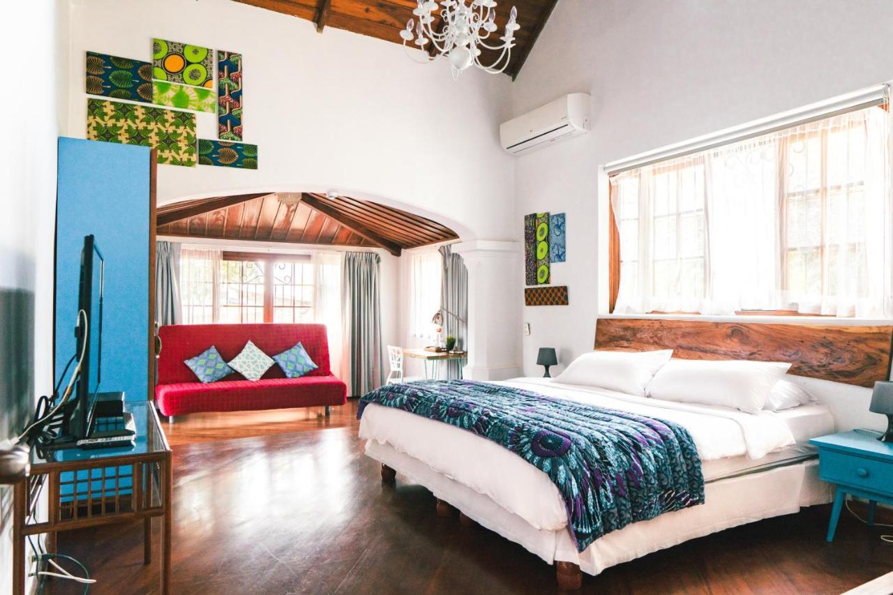 Iguanazu Bed & Breakfast Guayaquil Ngoại thất bức ảnh